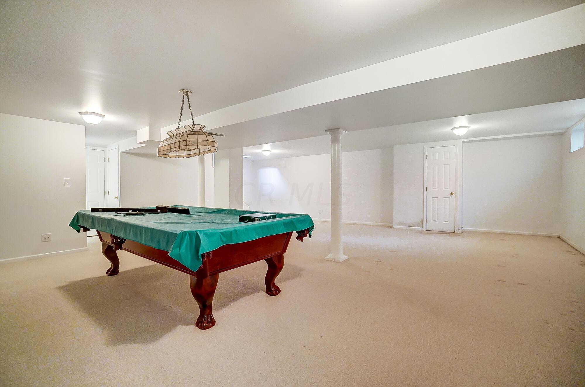 5191 Dublin Road Dublin, OH 43016 - Photo 51 of 63 POOL TABLE AND ACCESSORIES
