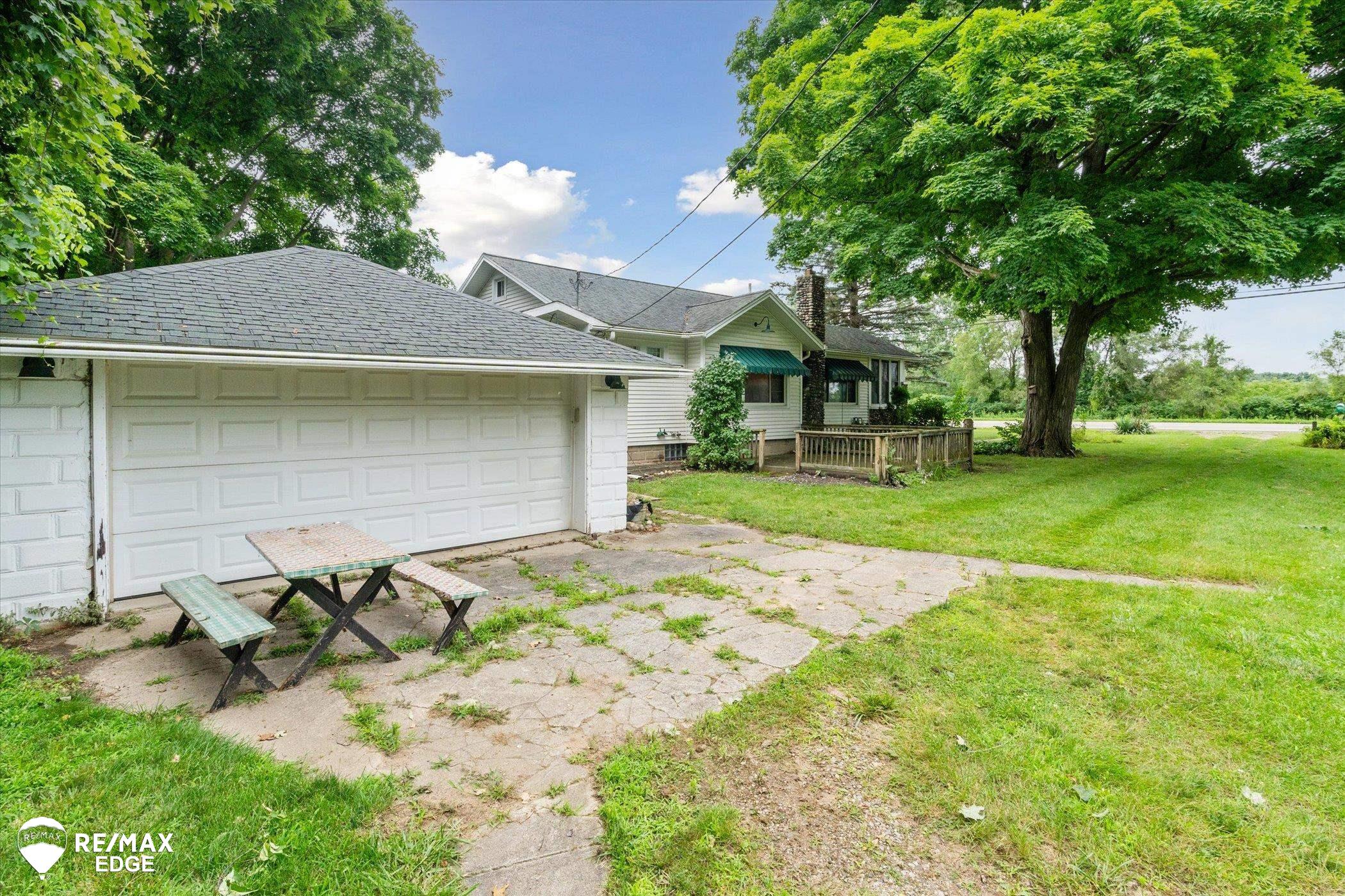 3446 Davison Road Lapeer, MI 48446 - Photo 35 of 43 50148390-bd897d2c-dec0-4c1c-8493-5f21592c66aa.JPG