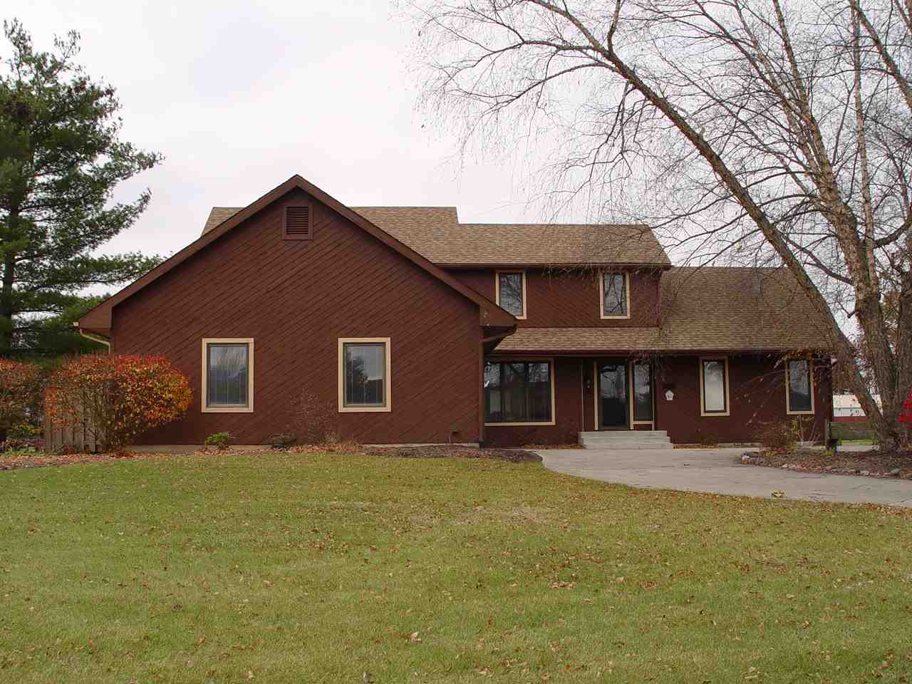 15105 Windward Road Fort Wayne, IN 46845 - Photo 1 of 22
