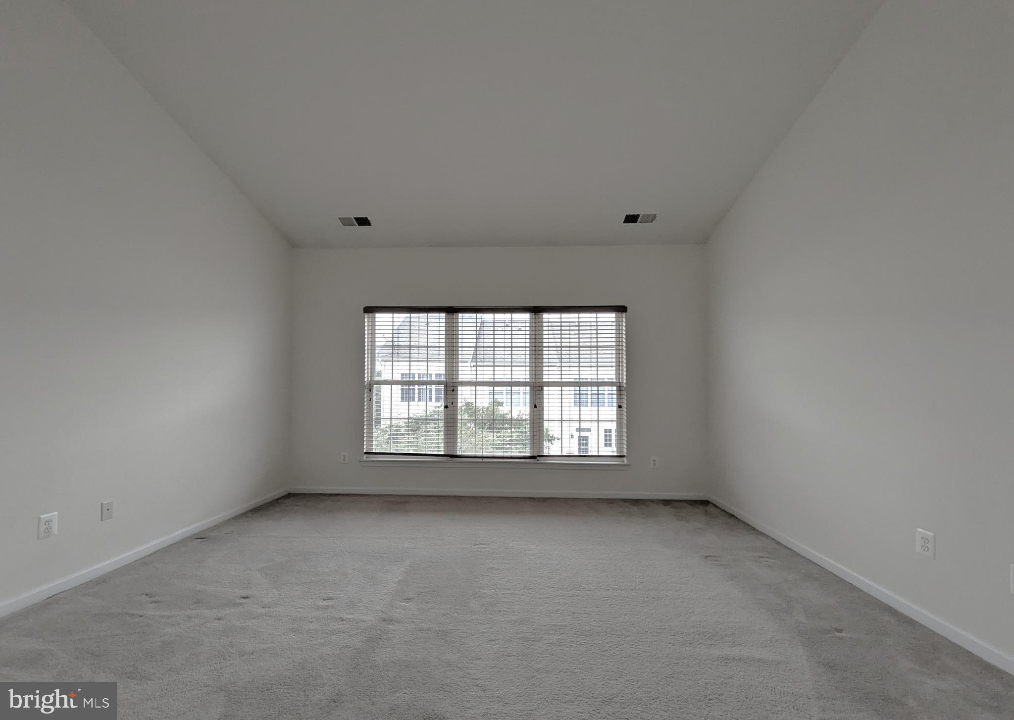 25015 Riding Center Drive Chantilly, VA 20152 - Photo 28 of 40