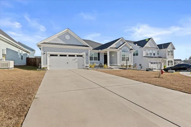$2,495 | 102 Barbour Court, Moncks Corner, SC 29461