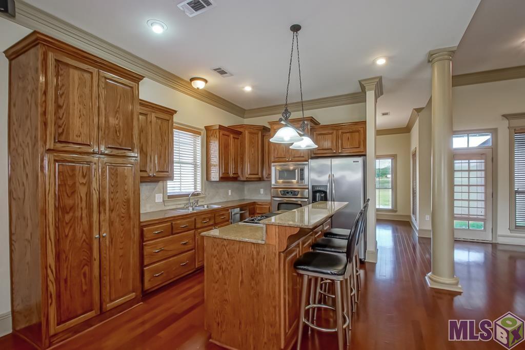 8602 Foxfield Drive Baton Rouge, LA 70809 - Photo 12 of 41