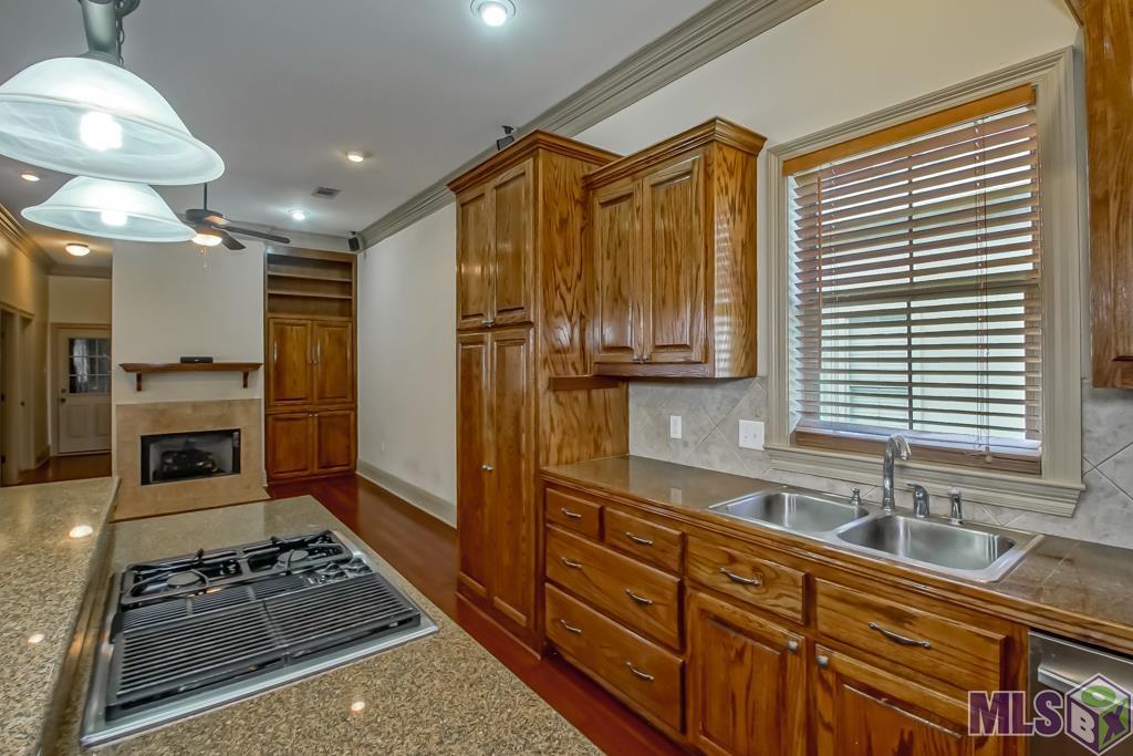 8602 Foxfield Drive Baton Rouge, LA 70809 - Photo 14 of 41