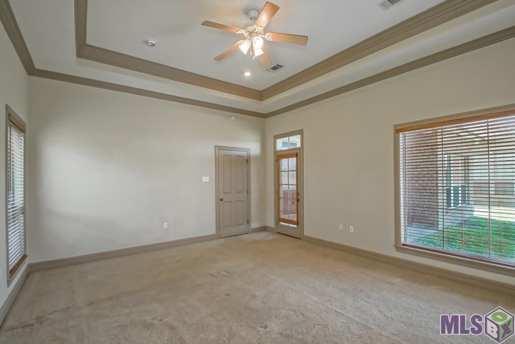 8602 Foxfield Drive Baton Rouge, LA 70809 - Photo 22 of 41