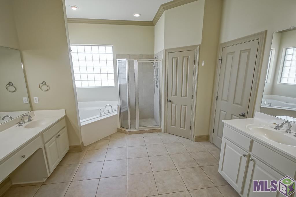 8602 Foxfield Drive Baton Rouge, LA 70809 - Photo 23 of 41