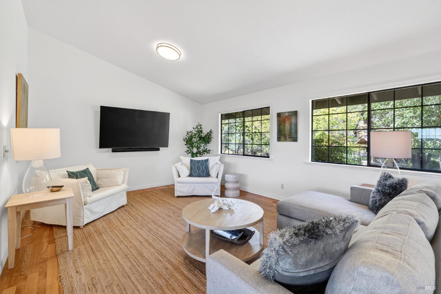 513 Colony Road Geyserville, CA 95441 - Photo 7 of 66