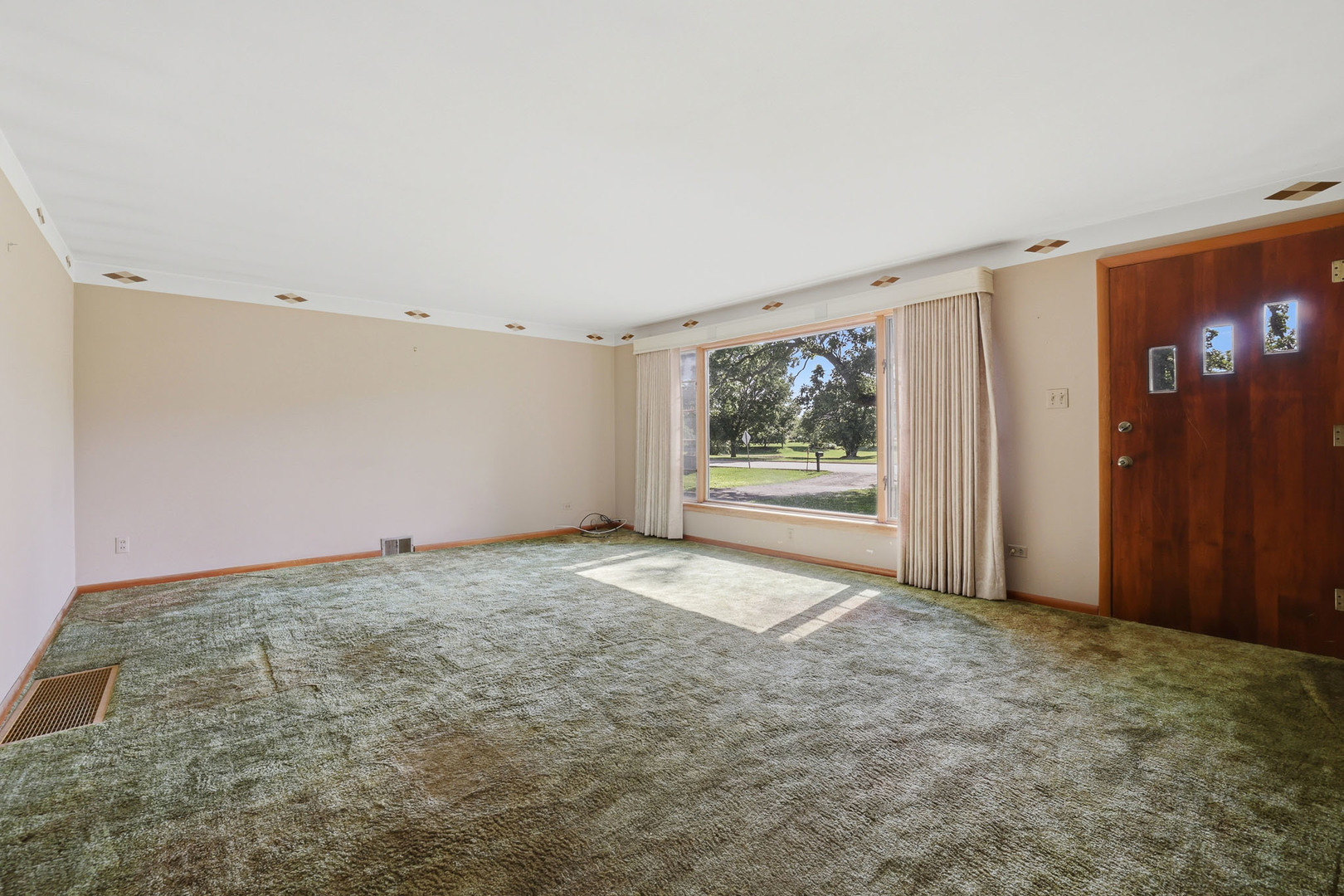 3S103 South Raddant Road Batavia, IL 60510 - Photo 20 of 43