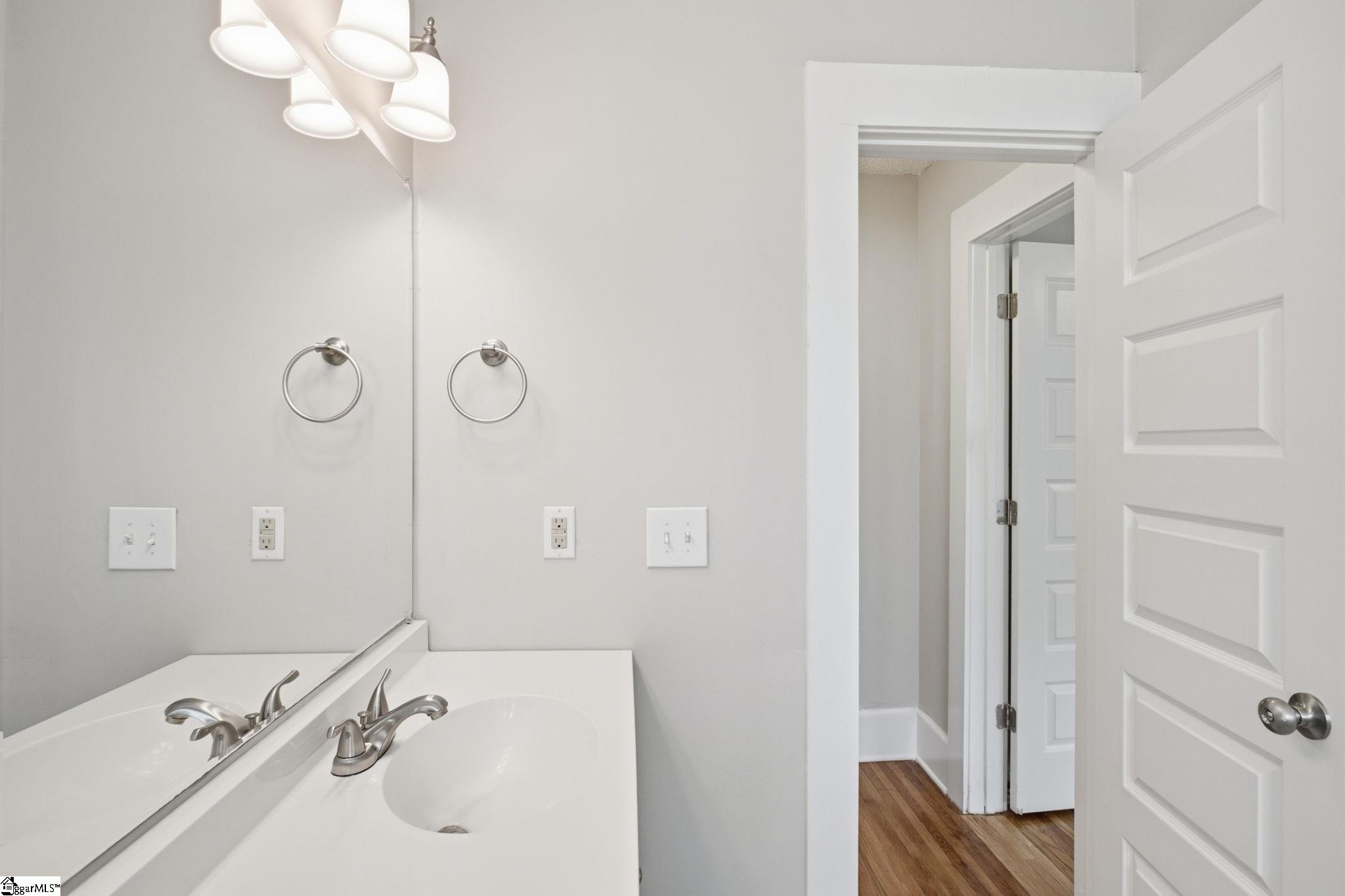 306 Powell Street Easley, SC 29640 - Photo 23 of 47 Gallery Image 23
