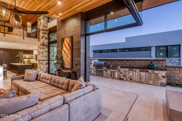 $4,950,000 | 2234 Harbor Way, Lake Havasu City, AZ 86403