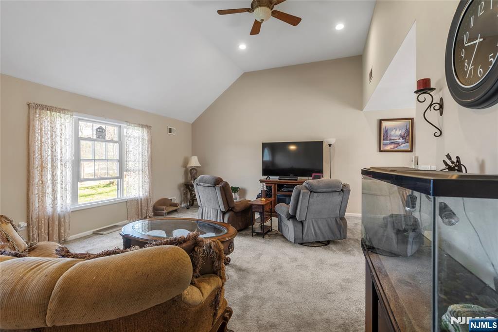 24 Reigler Road West Milford, NJ 07421 - Photo 13 of 44