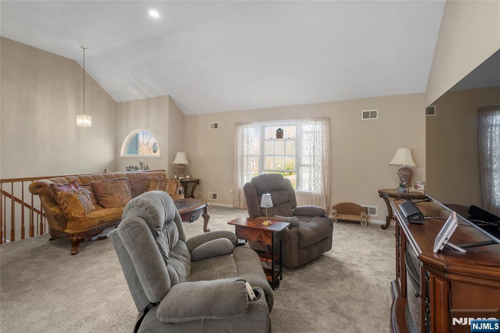 24 Reigler Road West Milford, NJ 07421 - Photo 14 of 44