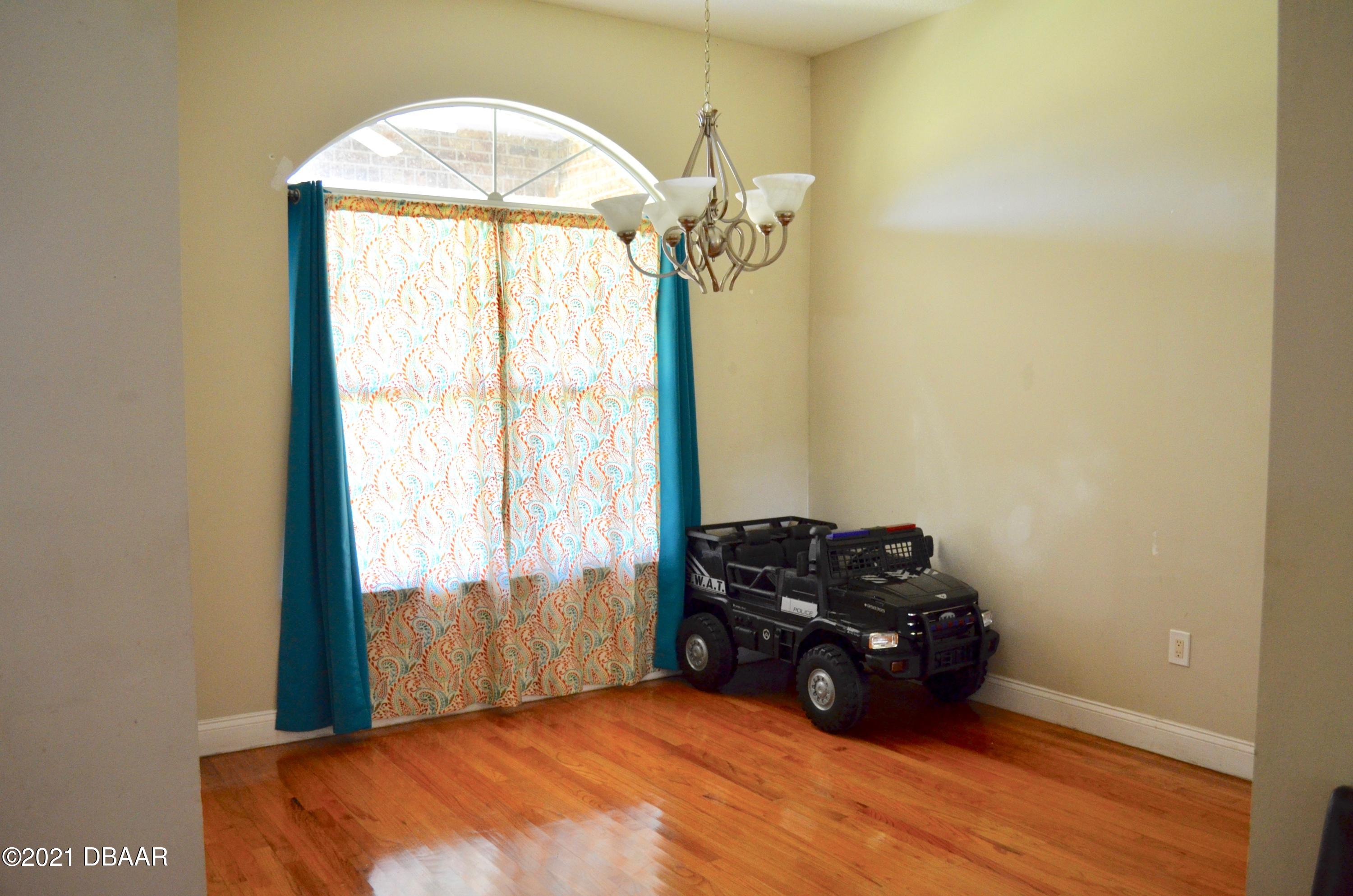 2122 Brownlee Road Seville, FL 32190 - Photo 6 of 20 DSC_2196