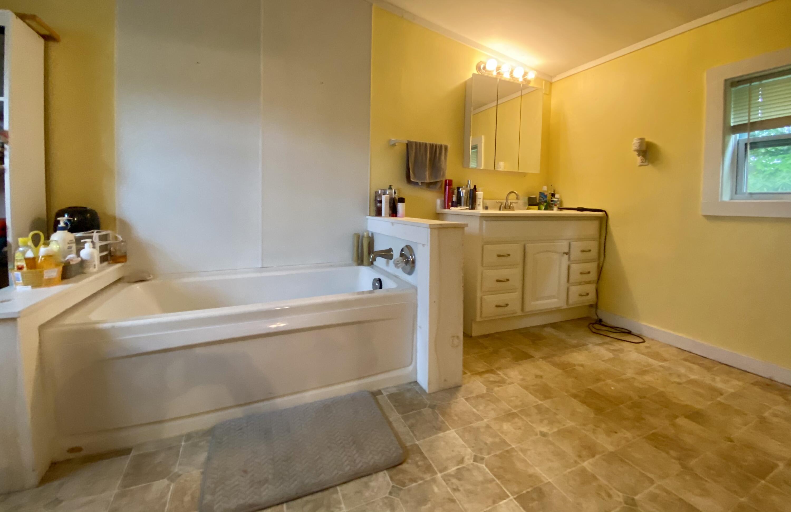 704 Old Town Road Hudson, ME 04449 - Photo 12 of 22 Master Bath