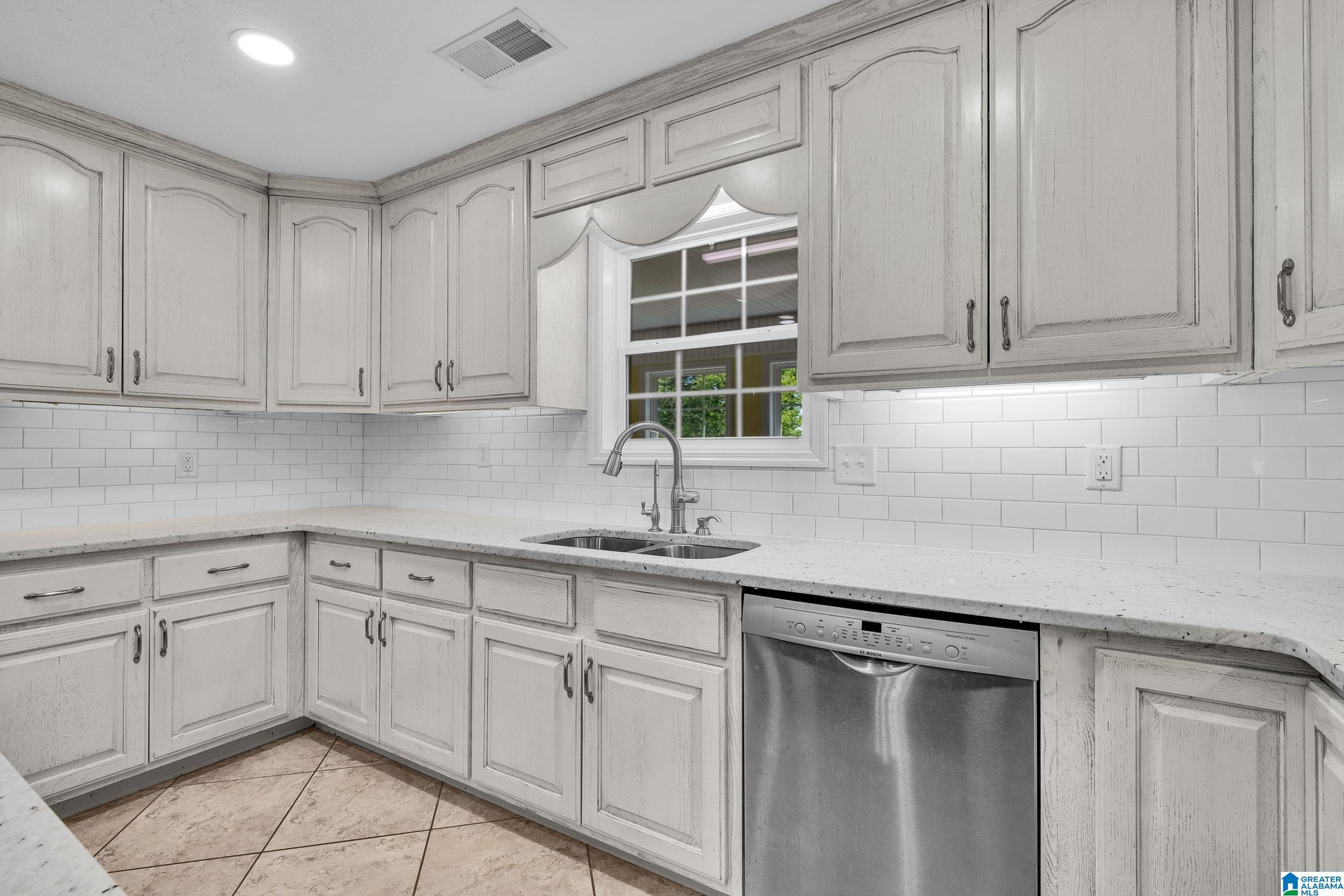 466 Seven Springs Road Wellington, AL 36279 - Photo 9 of 62