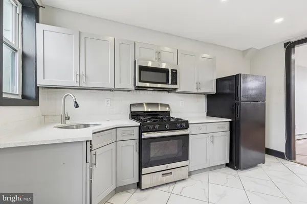 $1,500 | 5221 Linden Heights Avenue, Baltimore, MD 21215