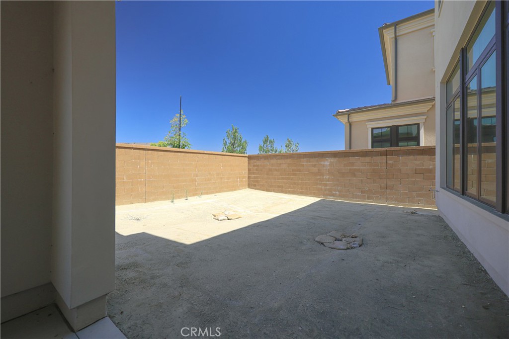 446 Ridgecrest Irvine, CA 92602 - Photo 34 of 37