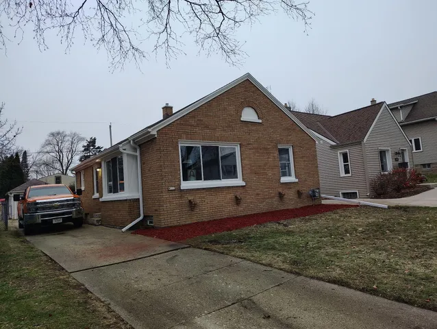 $292,000 | 4113 South Austin Street, Milwaukee, WI 53207