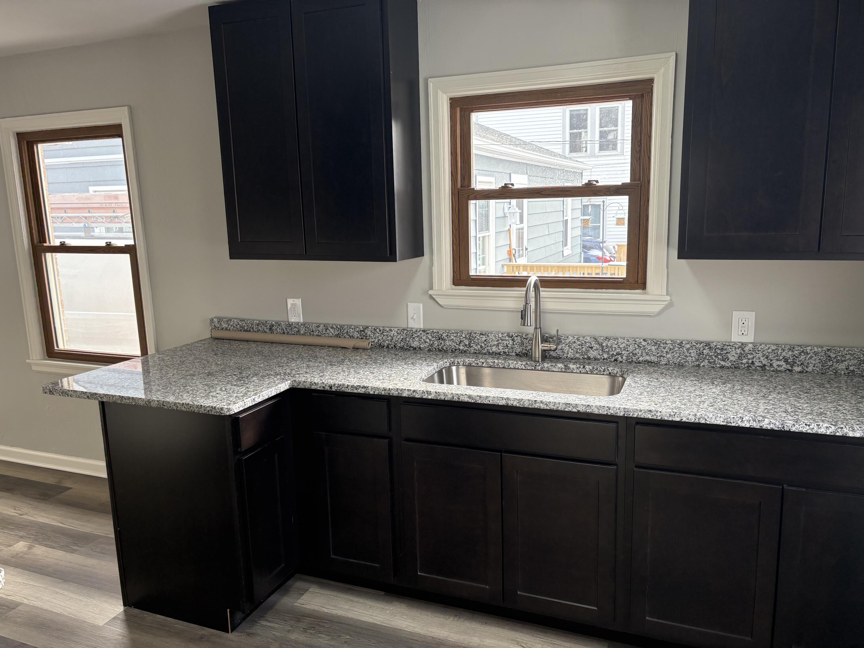 4113 South Austin Street Milwaukee, WI 53207 - Photo 3 of 14 Kitchen