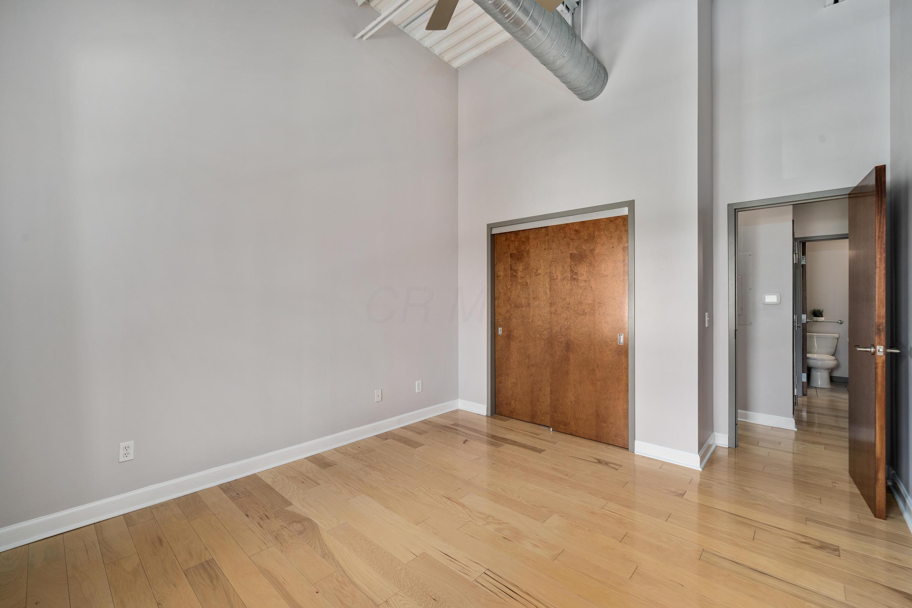769 North High Street, Unit R310 Columbus, OH 43215 - Photo 15 of 20