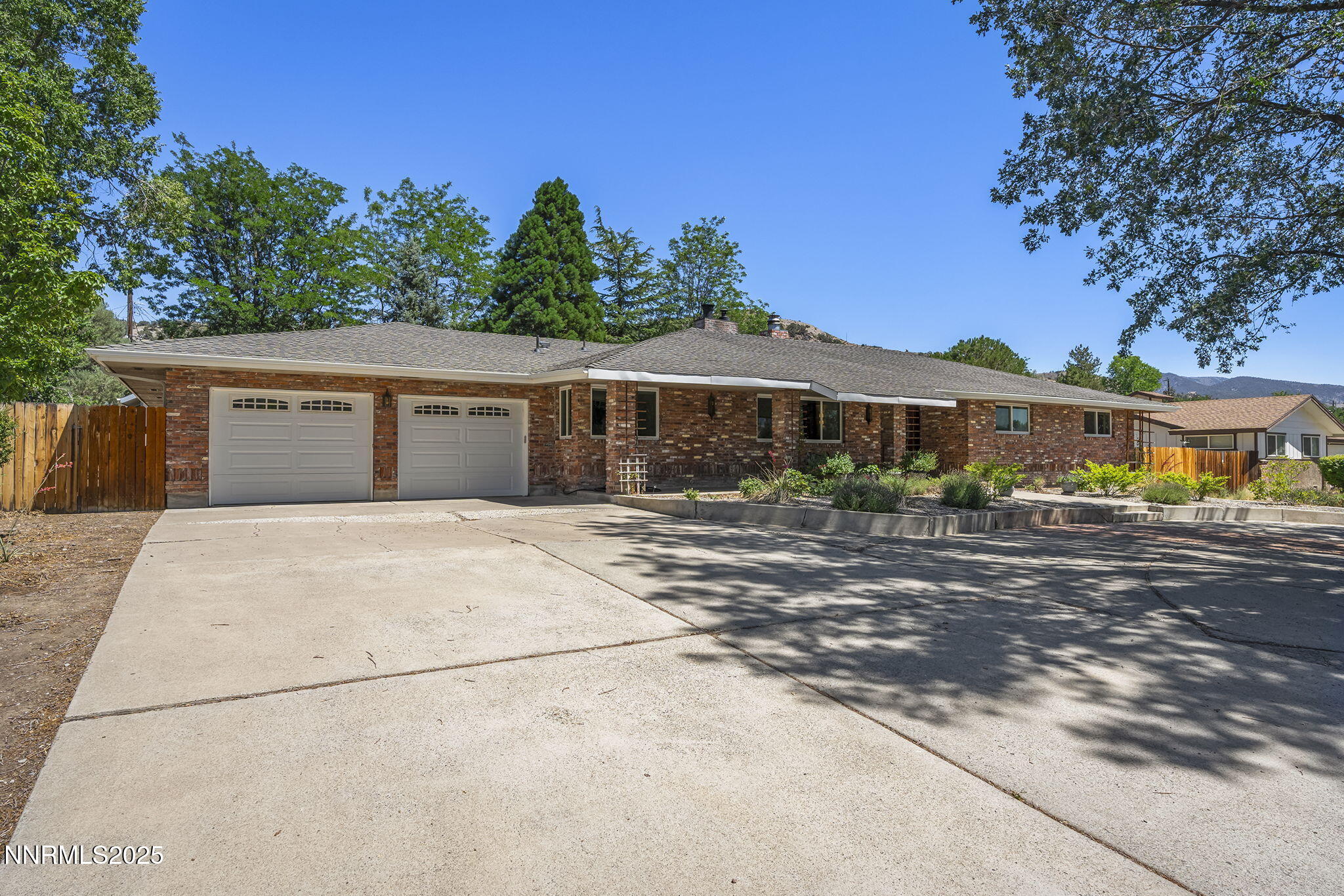 14490 Rancheros Drive Reno, NV 89521 - Photo 3 of 40 3-web-or-mls-_DSC9905