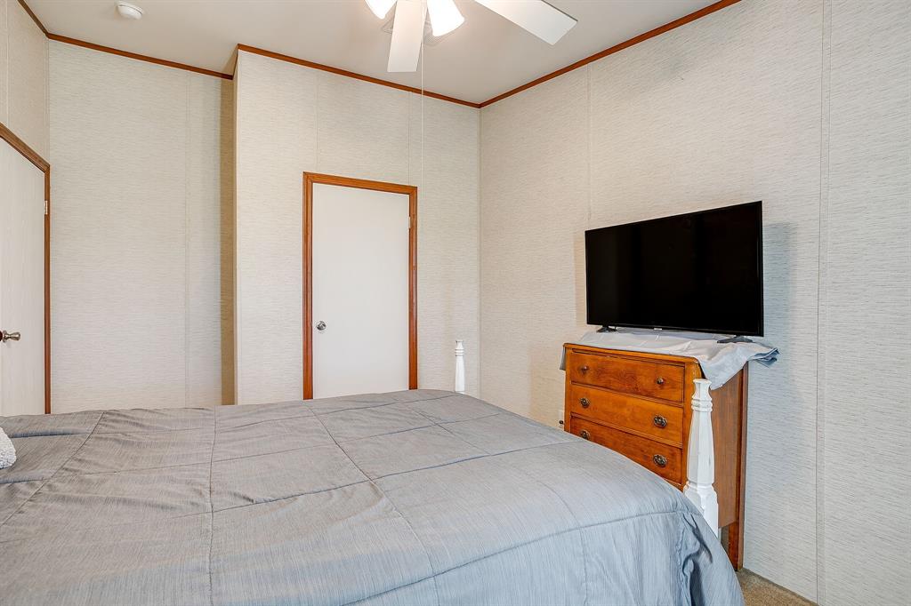 321 Young Road Millsap, TX 76066 - Photo 22 of 28