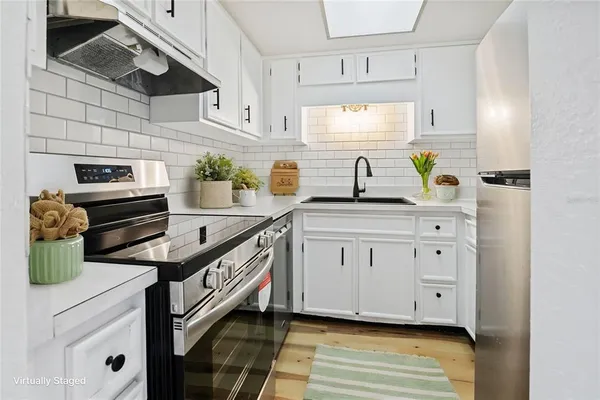 $230,000 | 3800 Saxon Drive, Unit C52, New Smyrna Beach, FL 32169