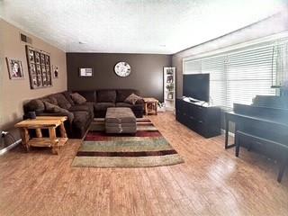 142 Poorbaugh Road Connellsville, PA 15425 - Photo 5 of 41
