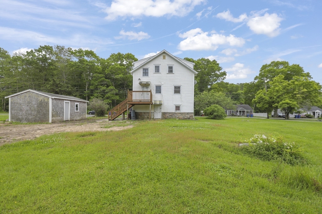 7 Aucoot Road Mattapoisett, MA 02739 - Photo 2 of 34