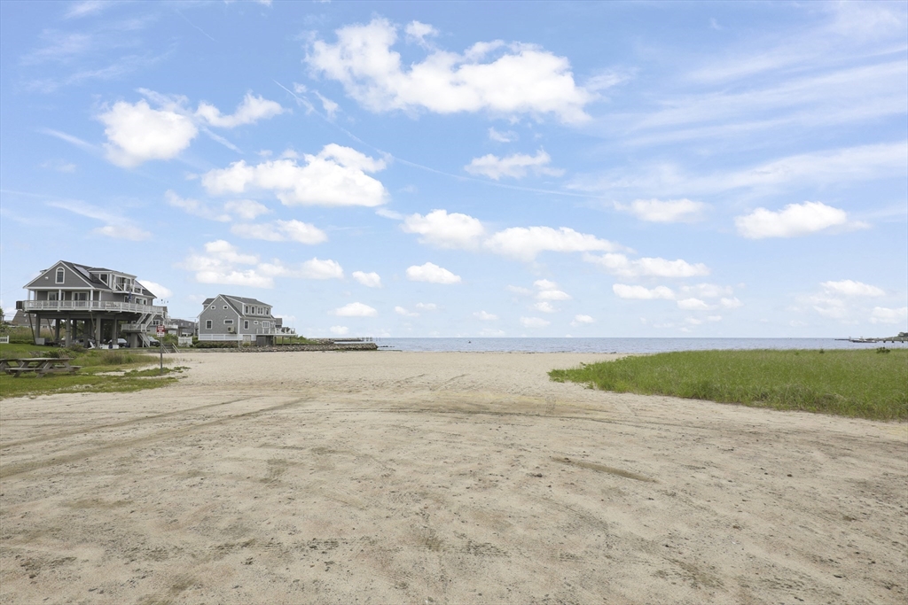 7 Aucoot Road Mattapoisett, MA 02739 - Photo 28 of 34