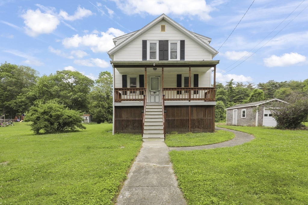 7 Aucoot Road Mattapoisett, MA 02739 - Photo 4 of 34