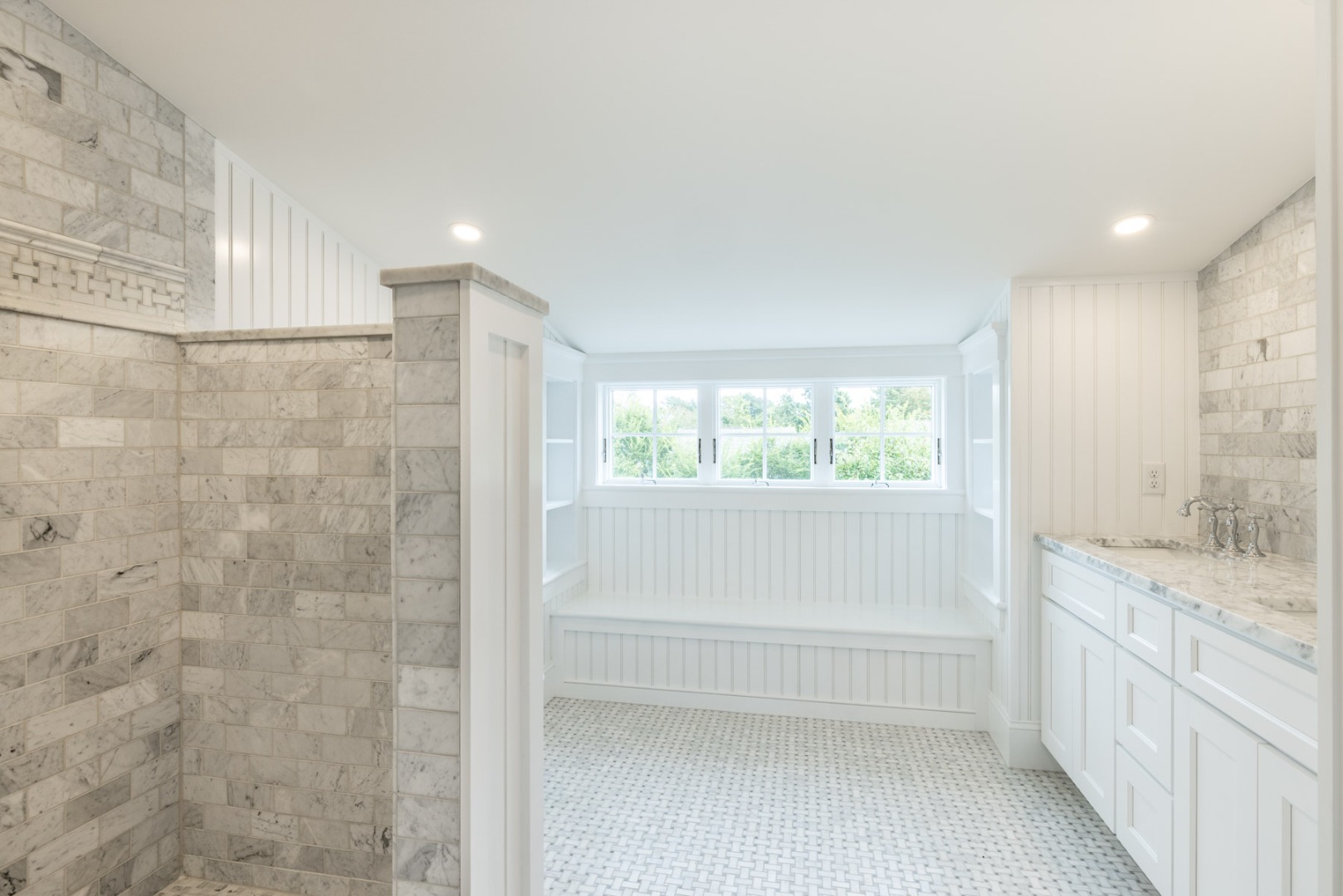 183 Upper Main Street Edgartown, MA 02539 - Photo 22 of 33 a bathroom with a sink a toilet and a bathtub