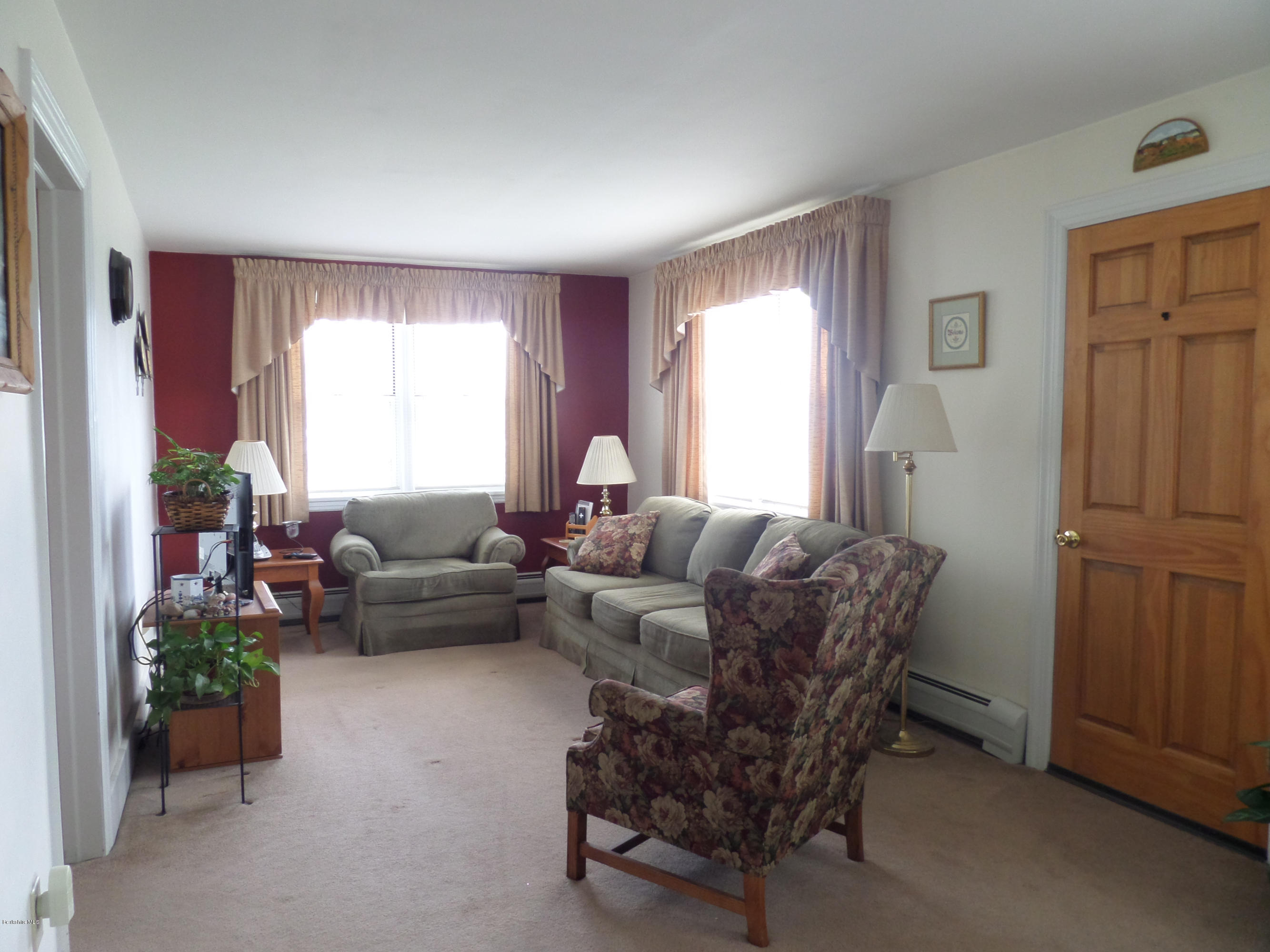 161 Friend Street Adams, MA 01220 - Photo 8 of 25 Living room