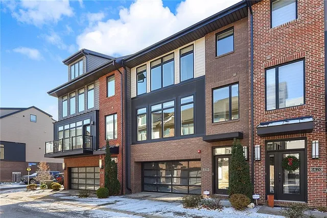 $6,300 | 6422 Melissa Street, Pittsburgh, PA 15206