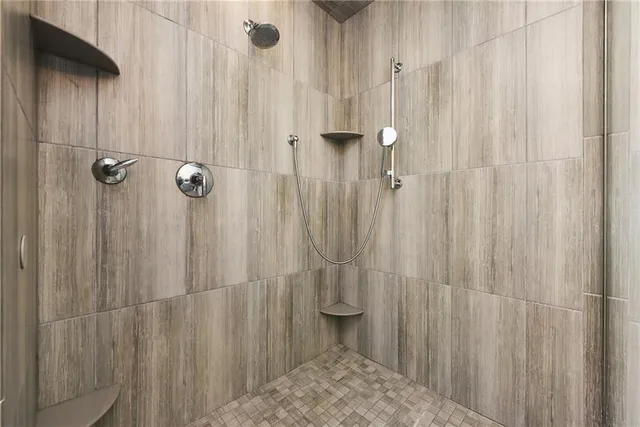 $6,300 | 6422 Melissa Street, Pittsburgh, PA 15206