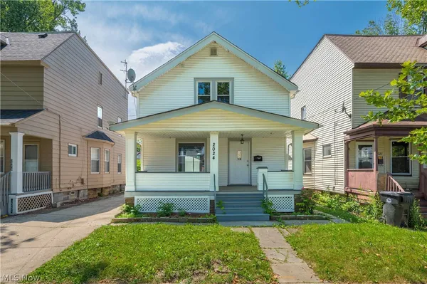 $135,000 | 2024 West 99th Street, Cleveland, OH 44102