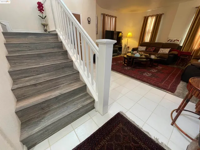 a view of entryway and hall