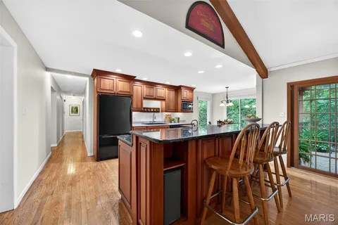 $475,000 | 12464 Meadow Green Place, St. Louis, MO 63141