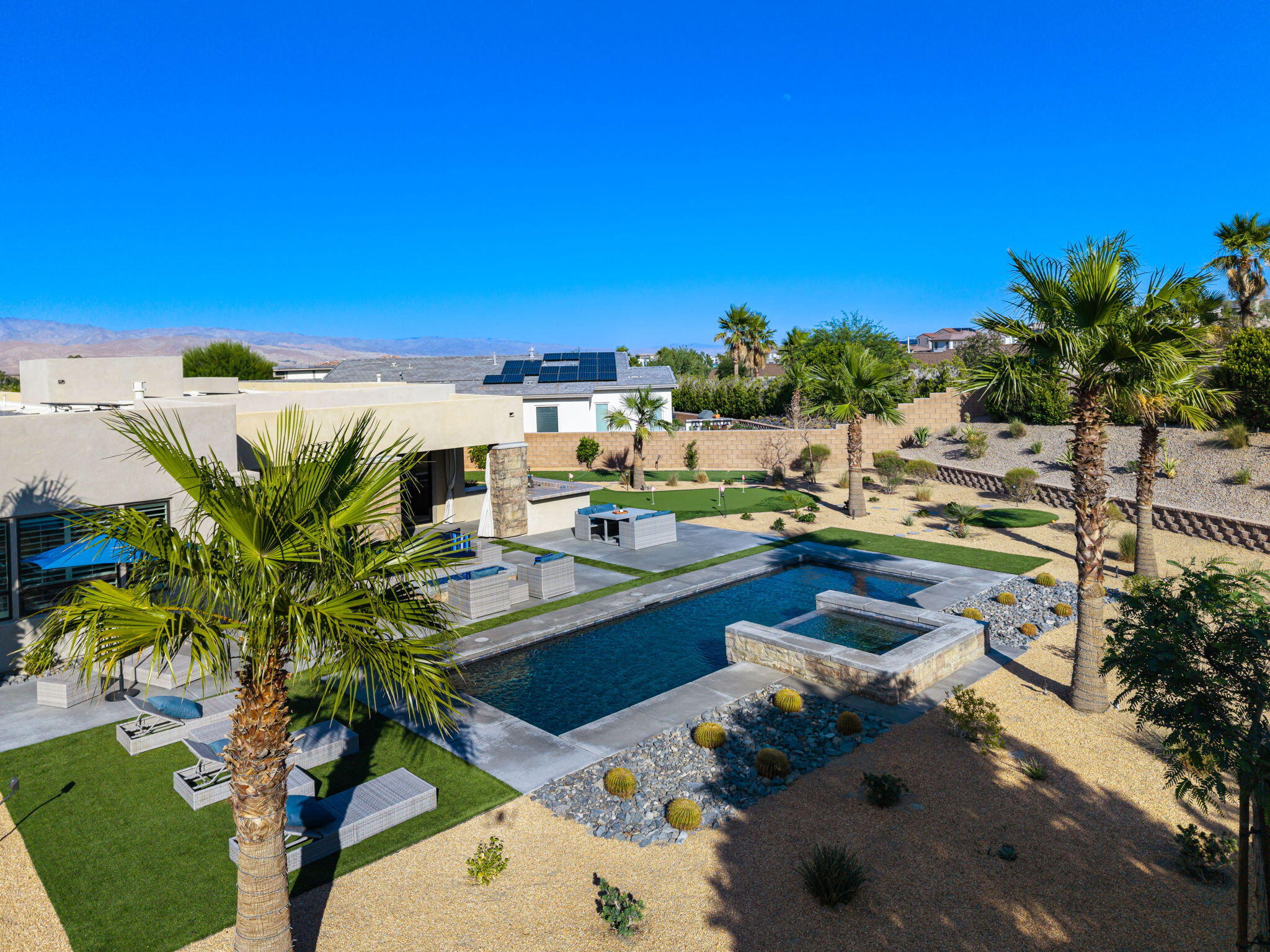 74425 Zeppelin Drive Palm Desert, CA 92211 - Photo 15 of 107 15-web-or-mls-GTZepplin_OPMG_0625_010