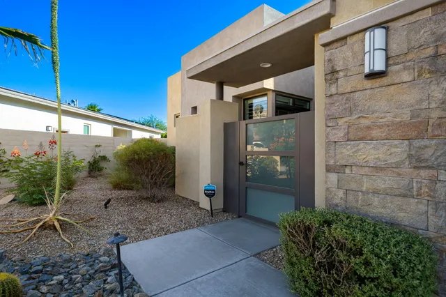 $6,000 | 74425 Zeppelin Drive, Palm Desert, CA 92211