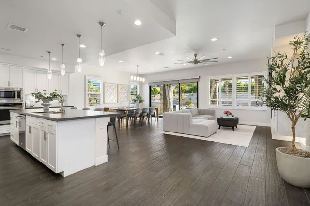 $6,000 | 74425 Zeppelin Drive, Palm Desert, CA 92211