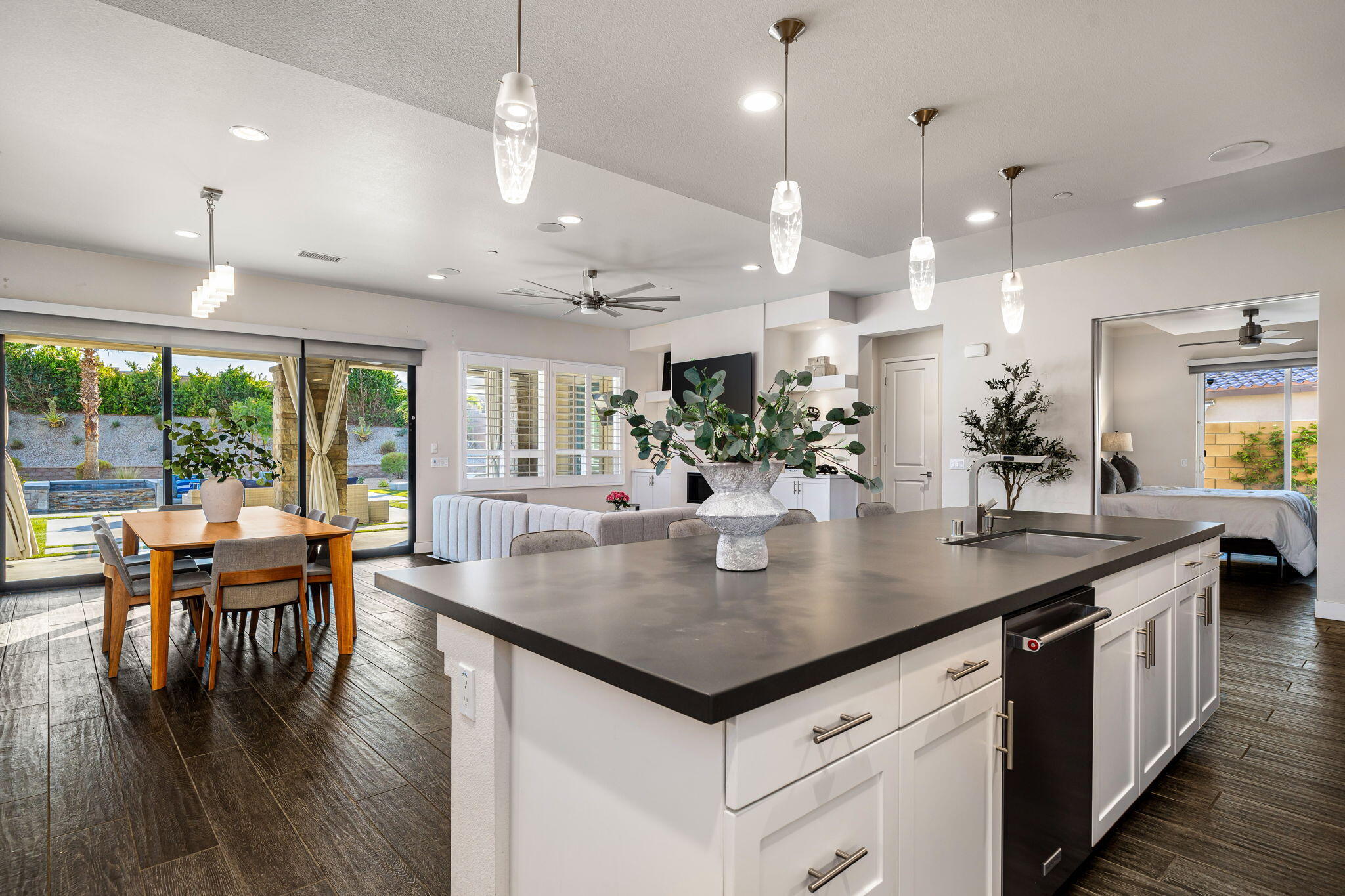 74425 Zeppelin Drive Palm Desert, CA 92211 - Photo 22 of 107 22-web-or-mls-GTZepplin_OPMG_0625_037