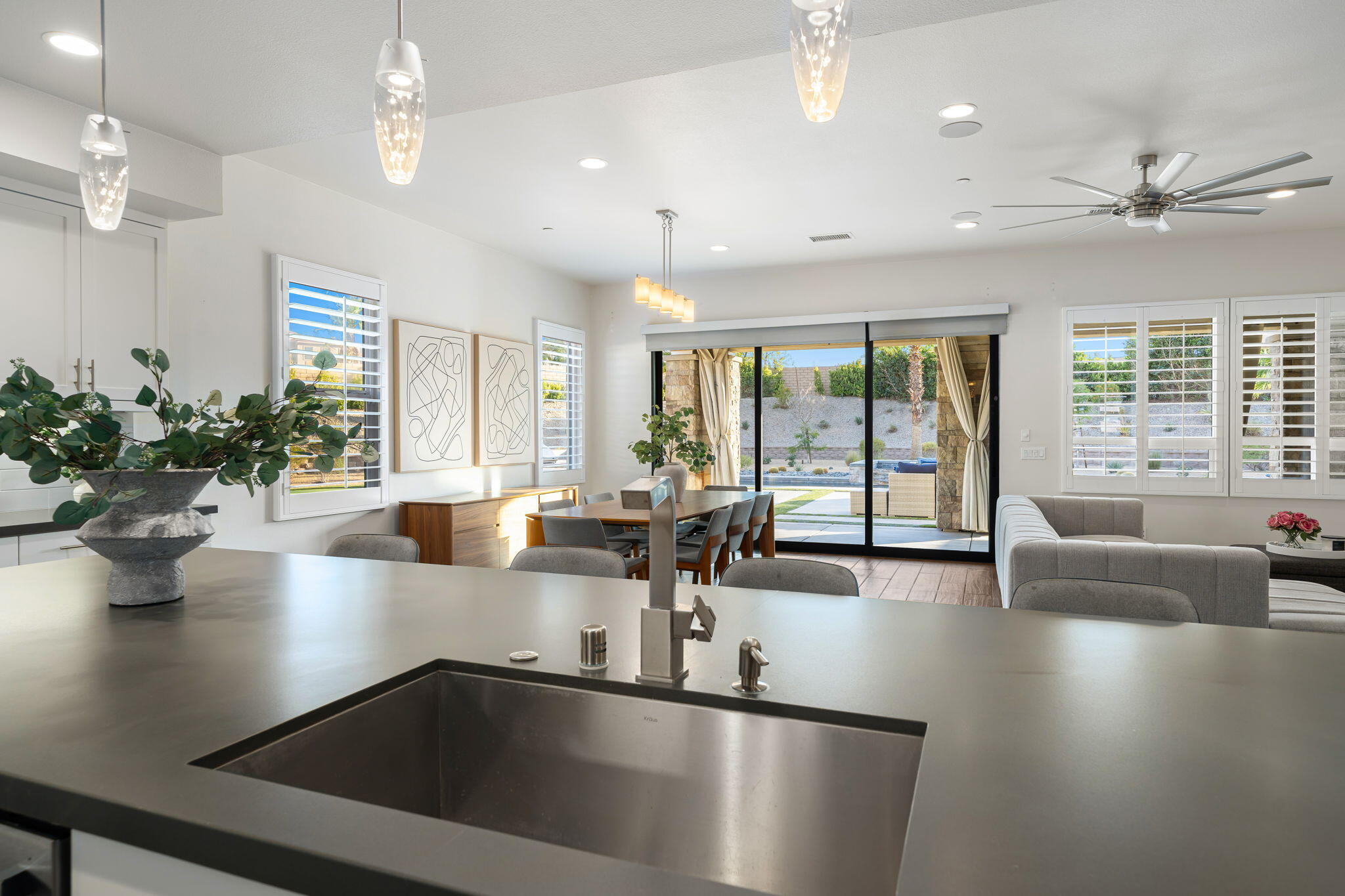 74425 Zeppelin Drive Palm Desert, CA 92211 - Photo 26 of 107 26-web-or-mls-GTZepplin_OPMG_0625_041