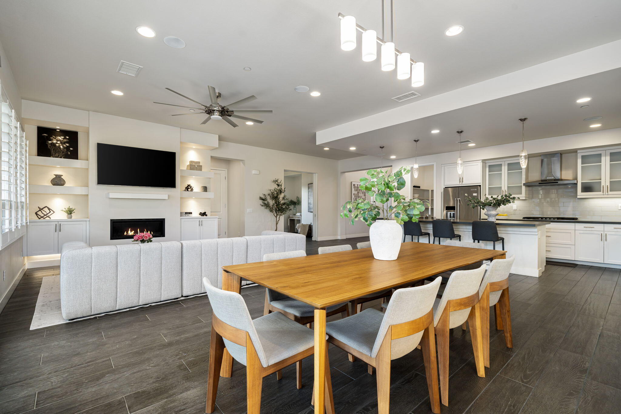 74425 Zeppelin Drive Palm Desert, CA 92211 - Photo 29 of 107 29-web-or-mls-GTZepplin_OPMG_0625_044