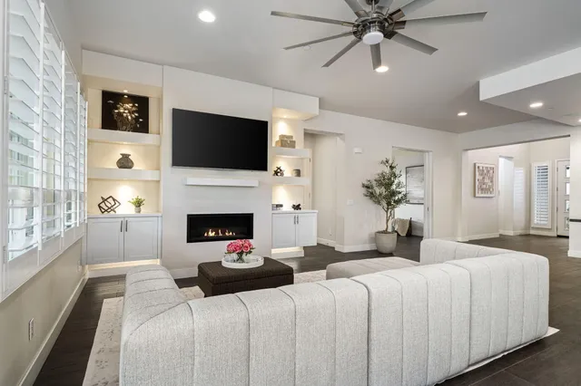 $6,000 | 74425 Zeppelin Drive, Palm Desert, CA 92211