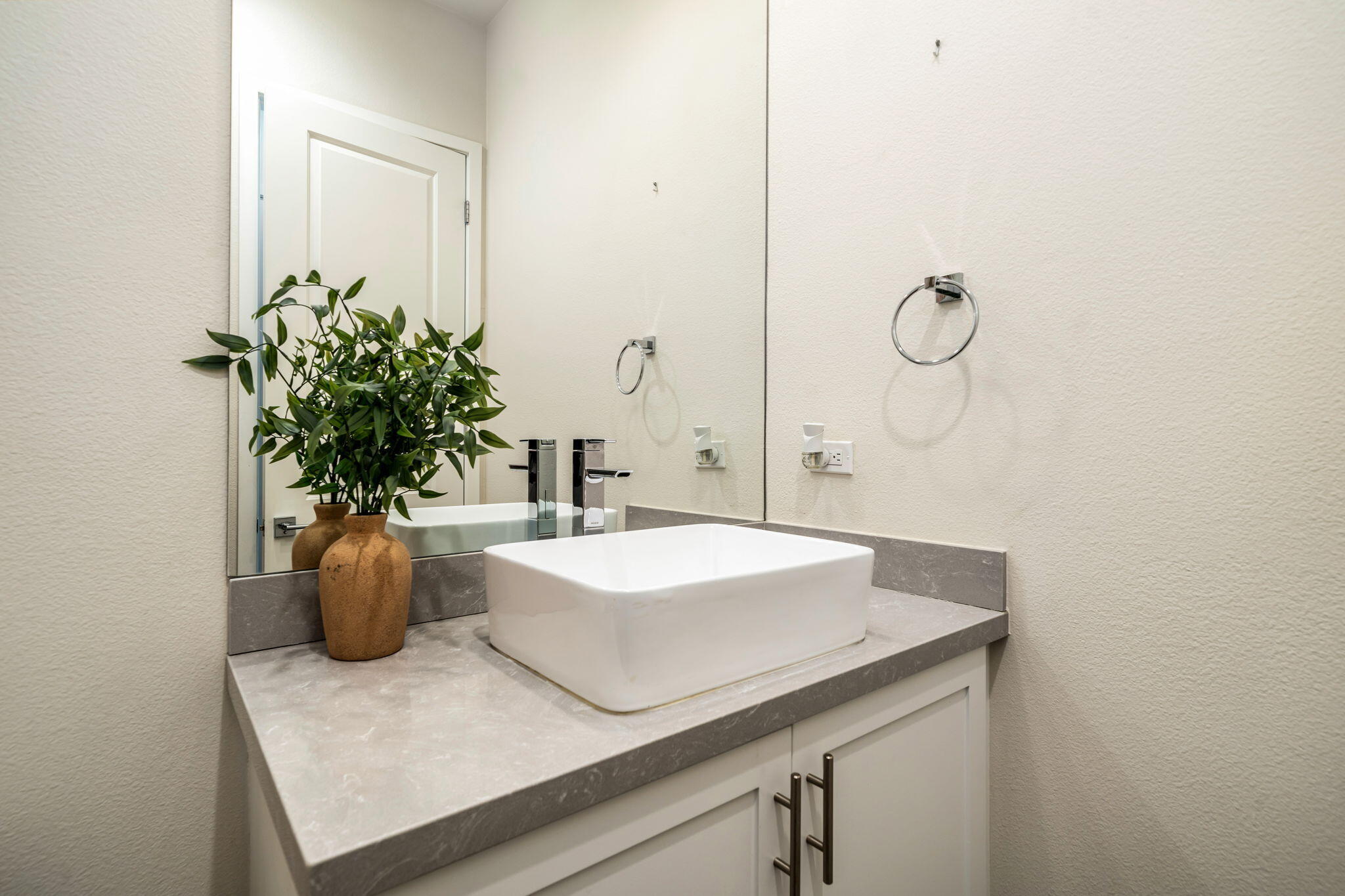 74425 Zeppelin Drive Palm Desert, CA 92211 - Photo 47 of 107 47-web-or-mls-GTZepplin_OPMG_0625_062