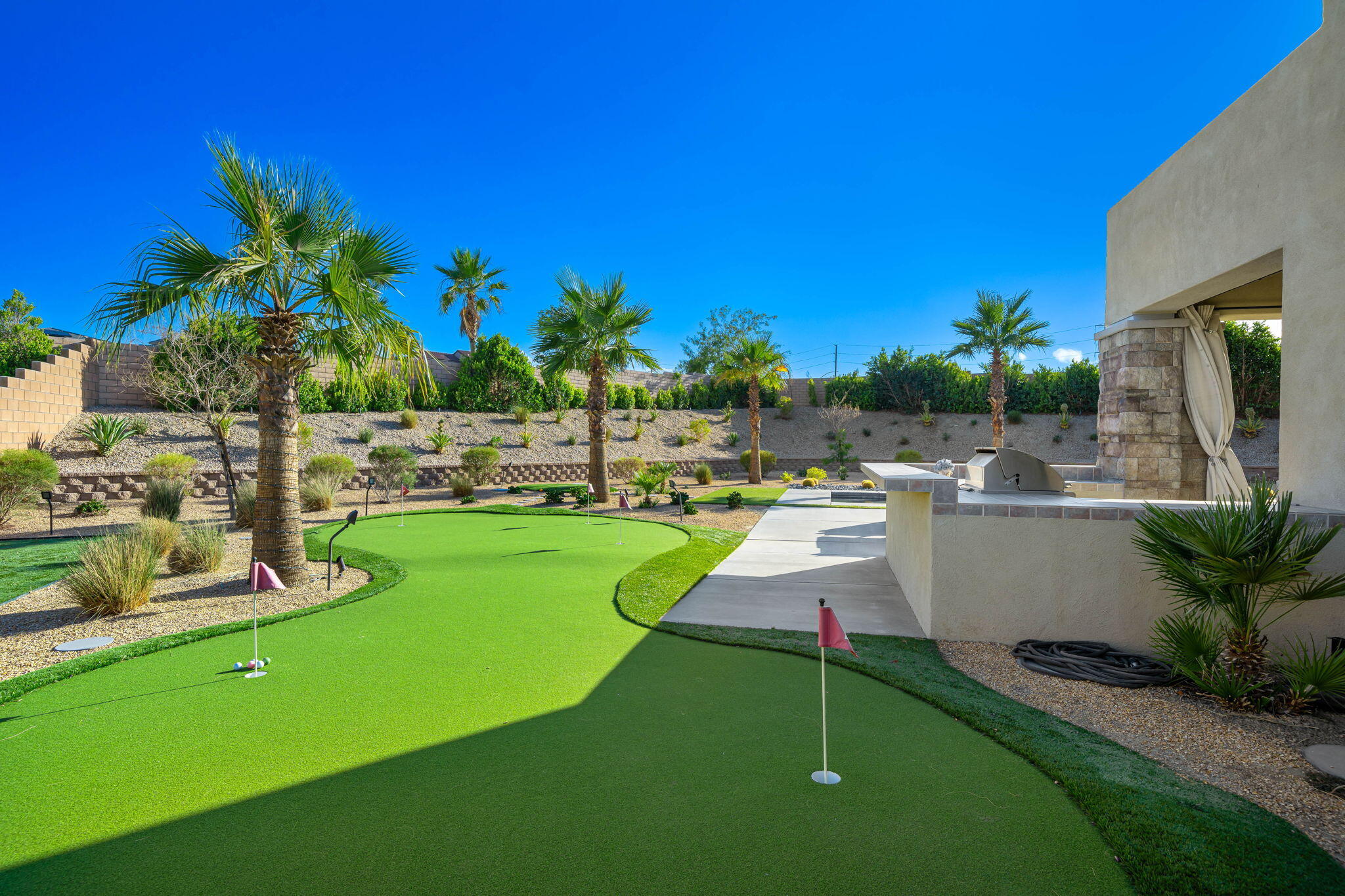 74425 Zeppelin Drive Palm Desert, CA 92211 - Photo 54 of 107 54-web-or-mls-GTZepplin_OPMG_0625_018