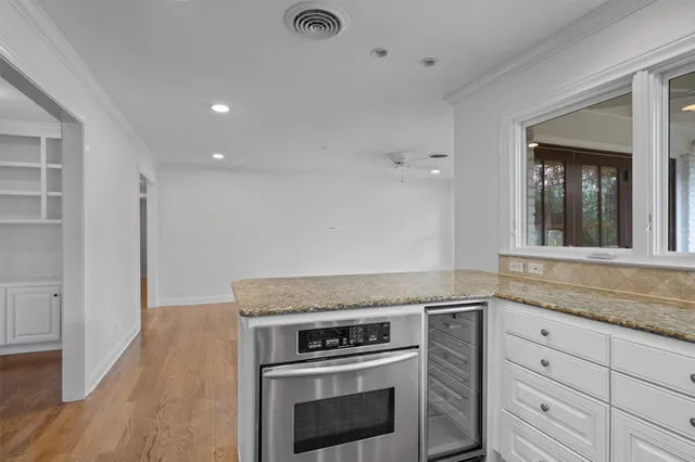 $6,975 | 2711 Mountain Laurel Drive, Austin, TX 78703