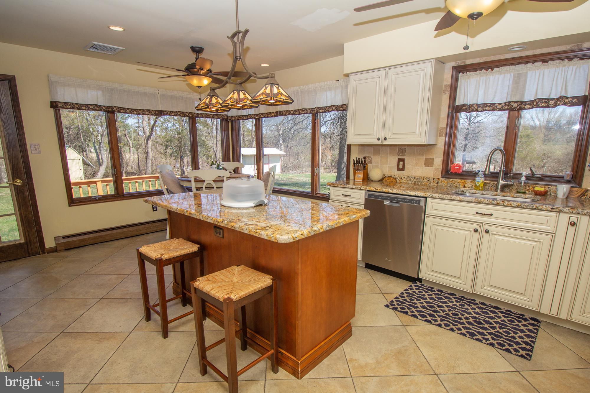 5390 North Branch Road Pipersville, PA 18947 - Photo 13 of 47 Gallery Image 13