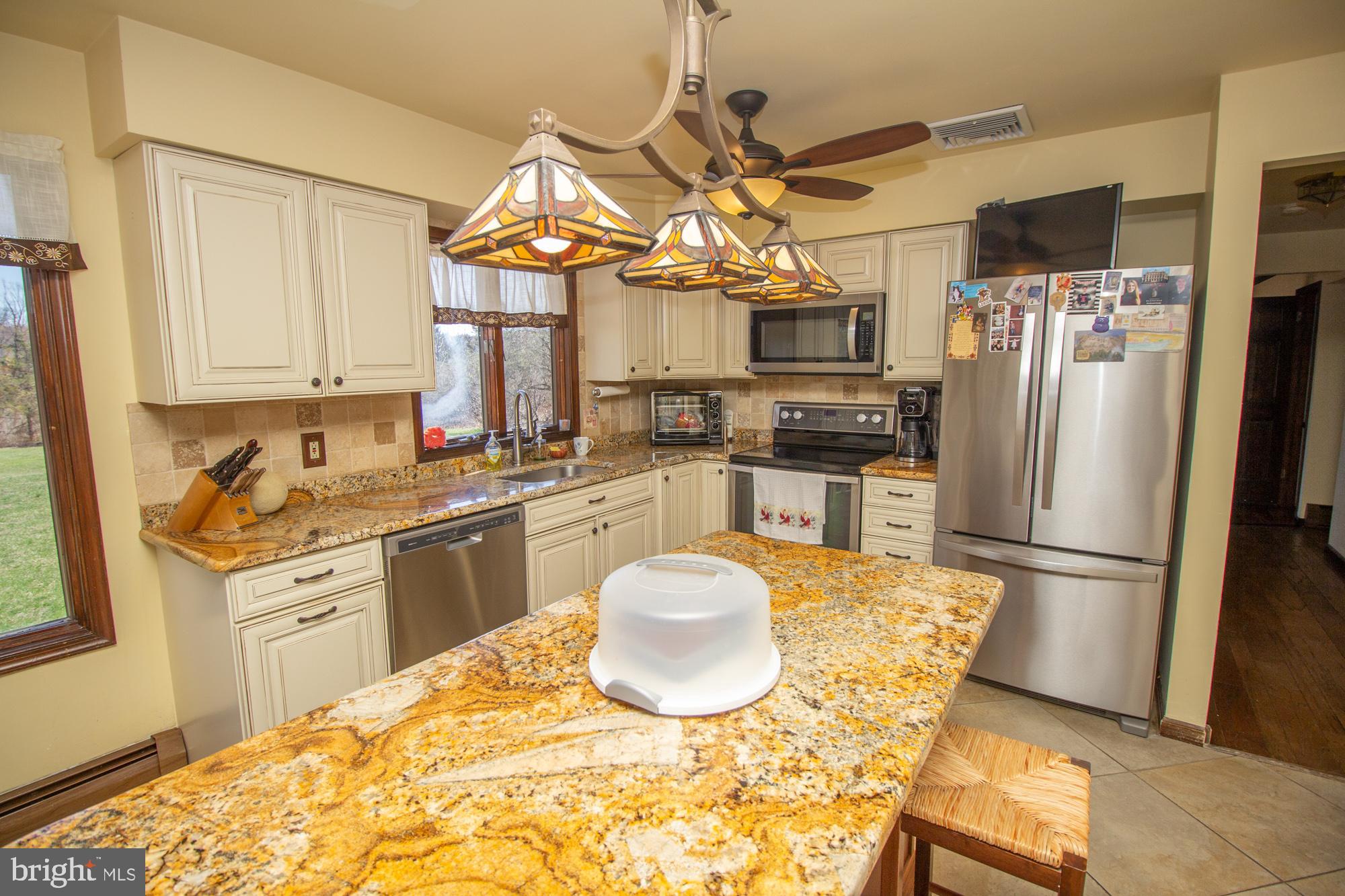 5390 North Branch Road Pipersville, PA 18947 - Photo 15 of 47 Gallery Image 15