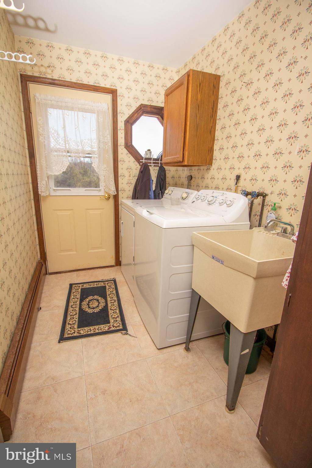 5390 North Branch Road Pipersville, PA 18947 - Photo 17 of 47 Gallery Image 17